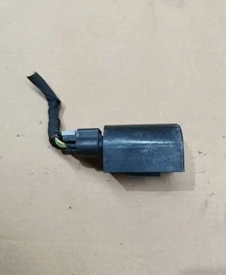 Citroen C6 Coolant fan relay 9656112480