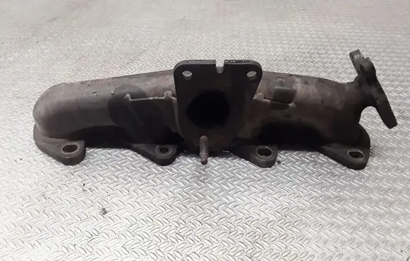 Exhaust manifold
