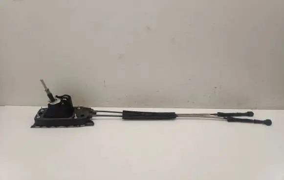 Audi TT TTS RS Mk3 8S Gear shifter/selector 8S0711049A 5Q0711061E