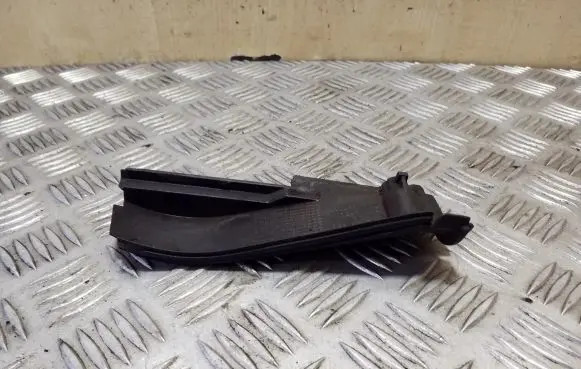 Skoda Superb B8 (3V) Timing belt guard (cover) 04L129968