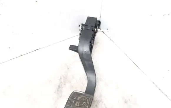 Alfa Romeo 159 Clutch pedal 3809391012 3809391100