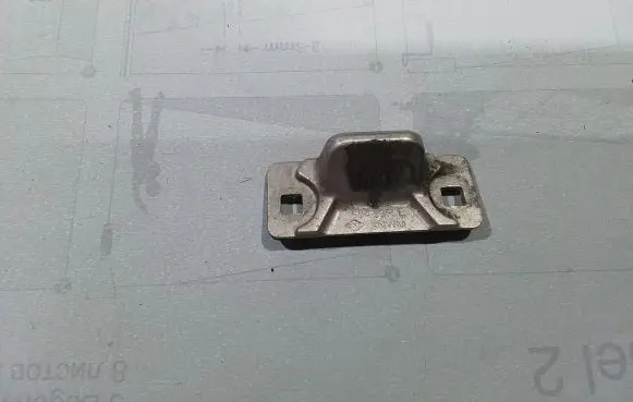 Renault Kangoo II Sliding door check strap stopper 65493R
