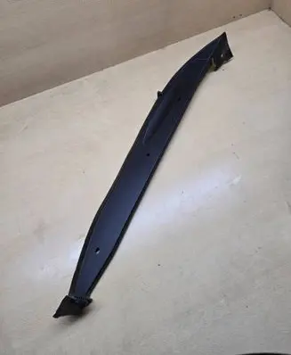 Porsche Macan (95B) Fender end trim 95B854777B