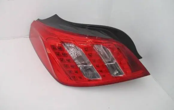 Peugeot 508 Rear/tail lights 9686293780A