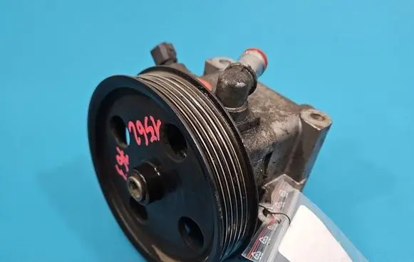 Ford Focus Power steering pump 4M513A696AD IMPRK1562763