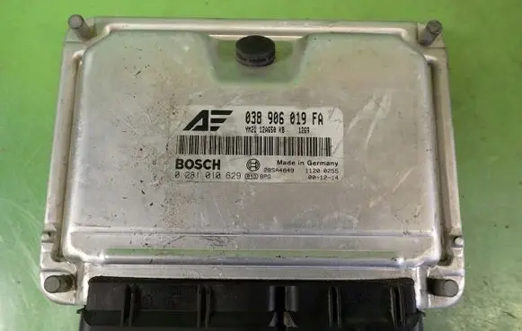 Ford Mondeo Mk III Engine control unit/module ECU