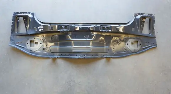 Toyota Yaris XP210 Rear bodywork 58307K0051