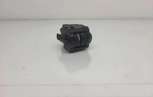 Volkswagen PASSAT B5 Headlight level height control switch 3B0941333C