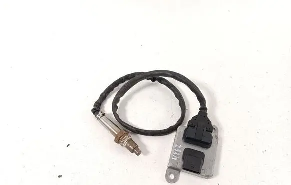 Mercedes-Benz E W212 Lambda probe sensor A0009053403