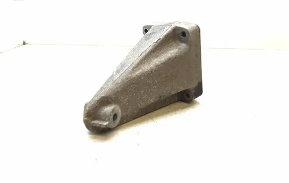 Mercedes-Benz C W203 Engine mounting bracket A1112231704