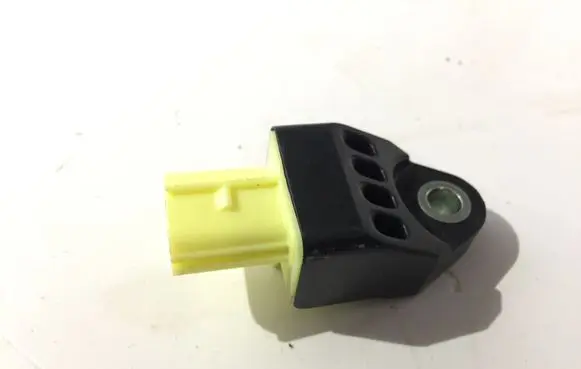 Toyota Yaris Airbag deployment crash/impact sensor 425D8FR21 8983102140