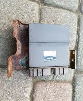 Toyota Land Cruiser (J120) Fuel injection control unit/module 8987120030