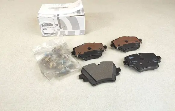 BMW X1 U11 Brake pads (front) 8837151