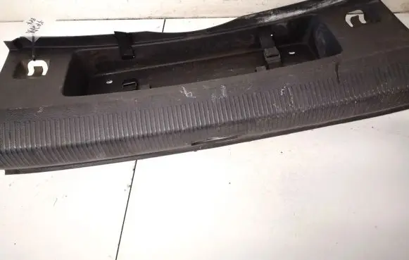 Volkswagen Jetta V Other trunk/boot trim element 1k5863485 1k5863459m
