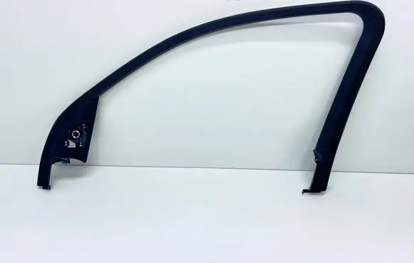 Mercedes-Benz GLS X167 Rubber seal front door window/glass A1677201005 A16772010059E38