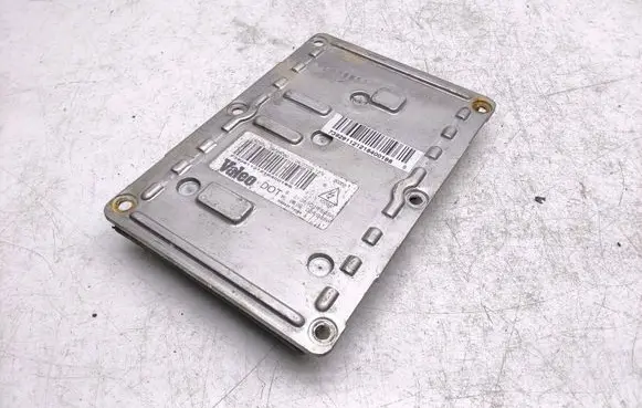 Volvo S60 Xenon control unit/module 89028090