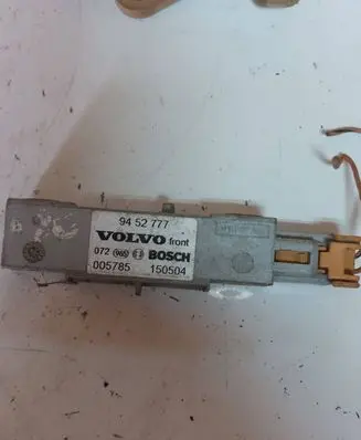 Volvo S60 Airbag deployment crash/impact sensor 9452777