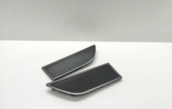 BMW 7 G11 G12 Side speaker trim/cover 7398824 739882406 105844417