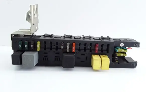 Mercedes-Benz C W203 Comfort/convenience module 2035450701 5DK00797420