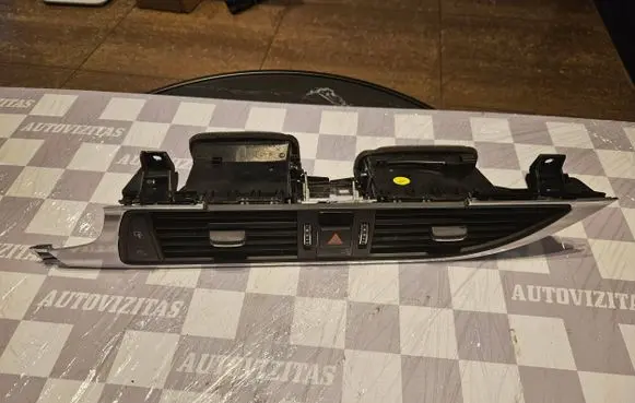 Audi A6 S6 C7 4G Dash center air vent grill 4G1820951H 4G0941509