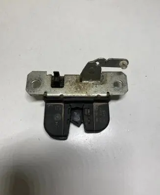 Seat Ibiza III (6L) Tailgate/trunk/boot lock/catch/latch 6L6827505A