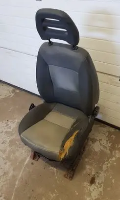 Peugeot Boxer Front driver seat 81018311