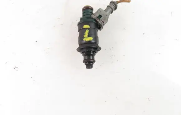 Renault Kangoo I Fuel injector 875368