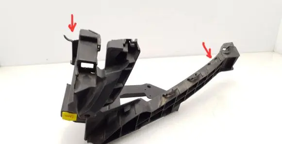 Honda CR-V Headlight/headlamp mounting bracket 71190T0TH0