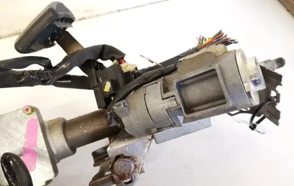 Toyota Corolla E120 E130 Ignition lock contact 