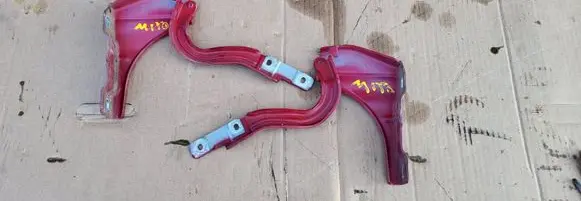 Alfa Romeo Mito Engine bonnet/hood hinges B430DX6J