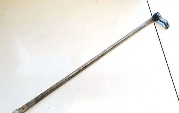 Mitsubishi Pajero Sport I Front wiper linkage and motor