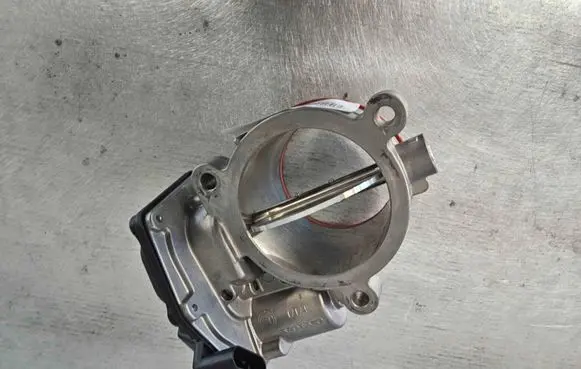 Volvo XC90 Throttle valve 31459842
