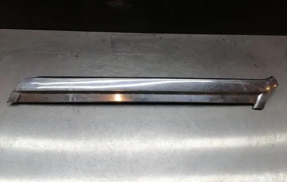 Nissan 240ZX, 280ZX, 300ZX Windshield trim 