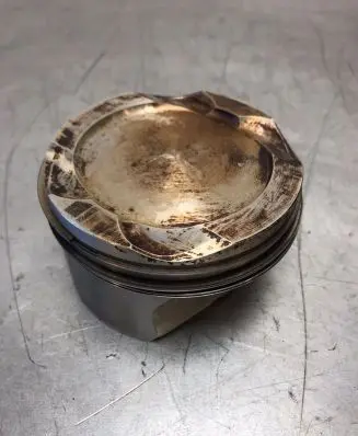 BMW 7 F01 F02 F03 F04 Piston 89L106