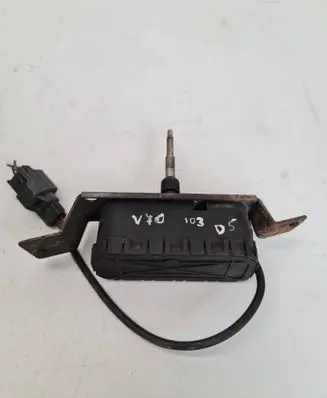 Volvo V70 Headlight wiper motor 