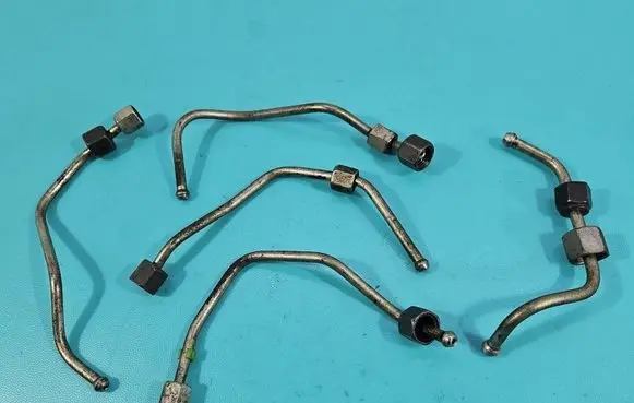 Peugeot 308 Fuel line pipe IMPRK1584015