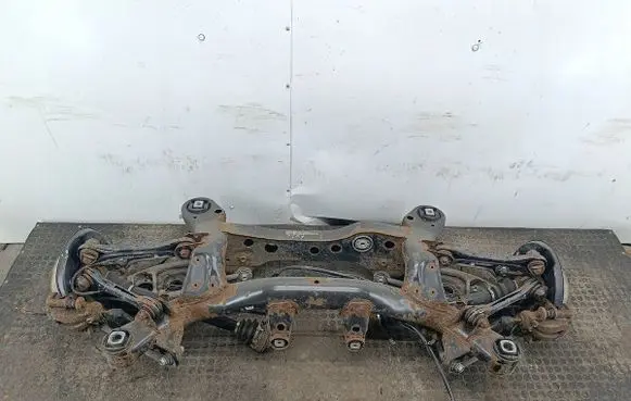 BMW 1 E81 E87 Rear axle beam 