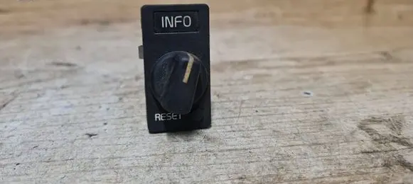 Volvo 850 Seat heating switch 3523260