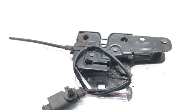 Audi A4 S4 B7 8E 8H Engine bonnet/hood lock/catch 8E0823509C