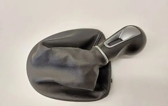 Seat Leon (1P) Gear lever shifter trim leather/knob 5P0863279