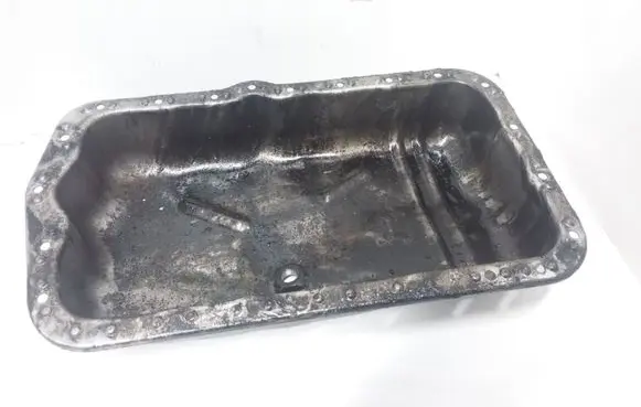 Oil sump