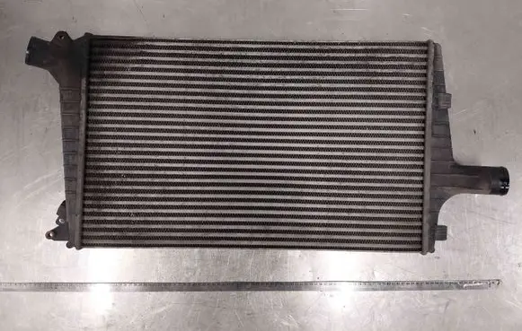 Audi A6 S6 C5 4B Intercooler radiator 4B0145805A