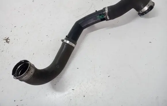 Renault Master III Intercooler hose/pipe 144600598R