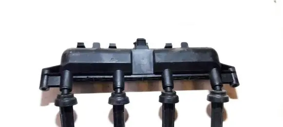 Peugeot 106 High voltage ignition coil 03skv019 s9h17
