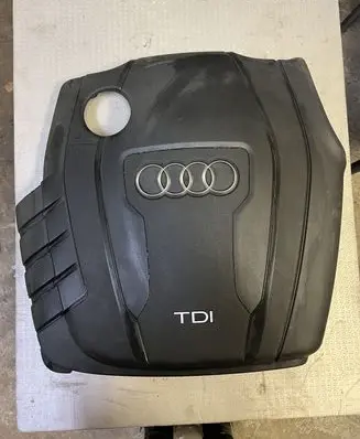 Audi Q5 SQ5 Engine cover (trim) 03L103925AB