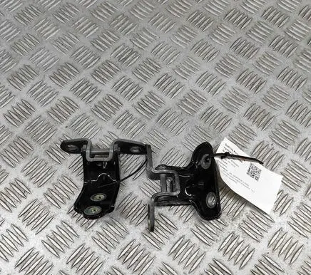Rear door hinge set