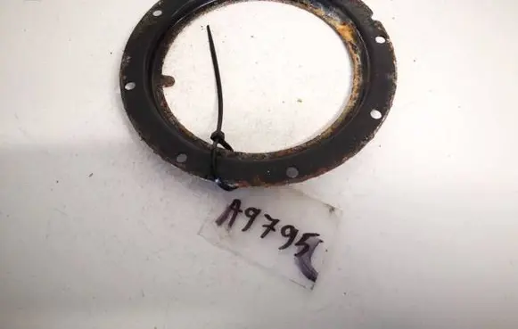 Lexus IS 220D-250-350 In tank fuel pump screw locking ring/nut 