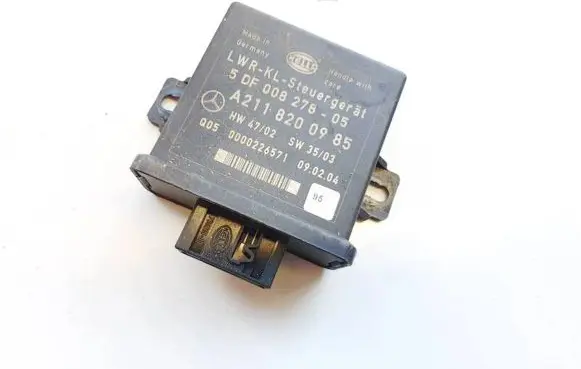 Mercedes-Benz CLS C219 Light module LCM a2118200985 5df008278-05