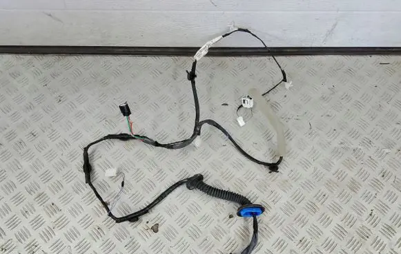 Suzuki Esteem Baleno Manual 6 speed gearbox 