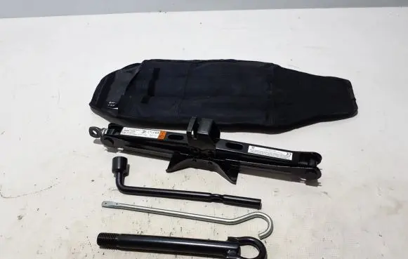 Renault Espace VI Tool set 997107438R